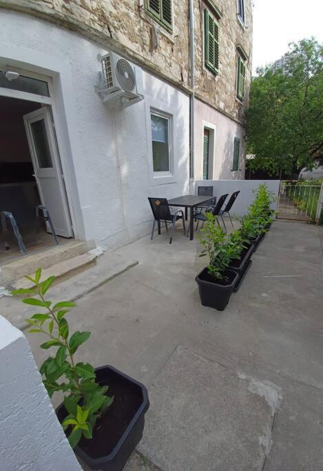 Central Vita Apartment Rijeka Buitenkant foto